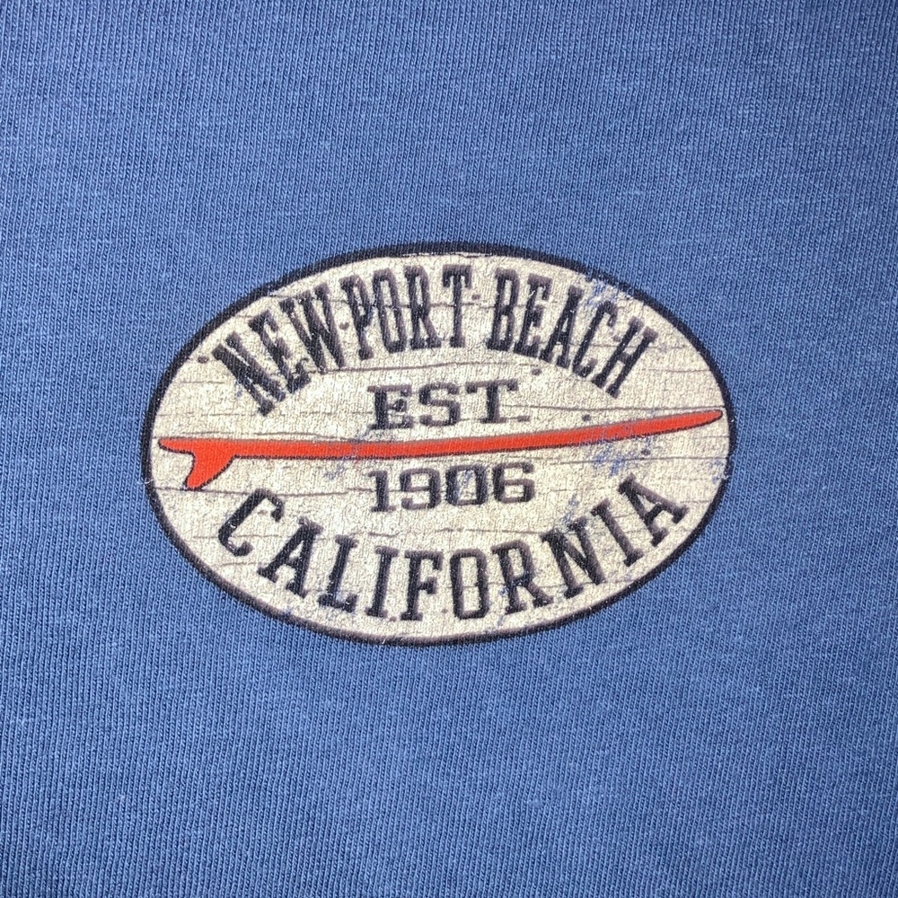 Blue Newport Beach Tee Size Small‎